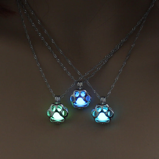 Glow-in-the-dark Dog Claw Necklace